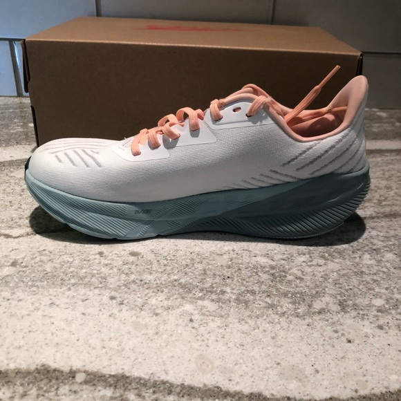 Altra AWD experience women 6.5 - Picture 1 of 7